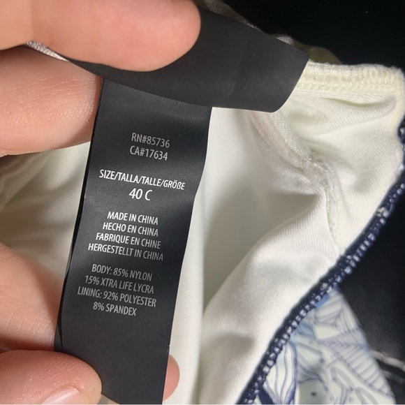 Coco Reef Bra Sized Blue Floral Tiered Tankini Top 40C - Picture 3 of 8